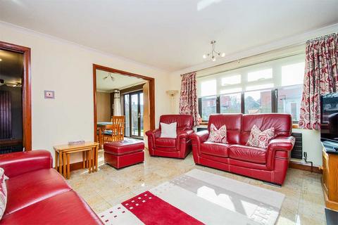 4 bedroom detached house for sale, Taylors Lane, Rugeley WS15
