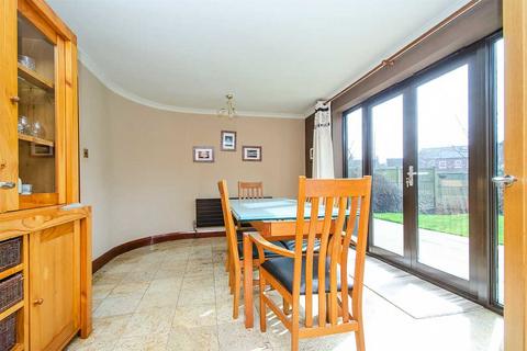 4 bedroom detached house for sale, Taylors Lane, Rugeley WS15