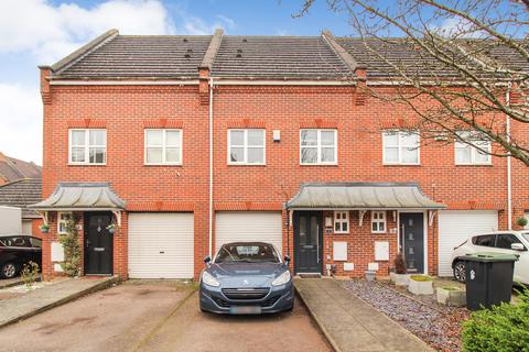 3 bedroom terraced house for sale, Haynes Road, Bedford MK42