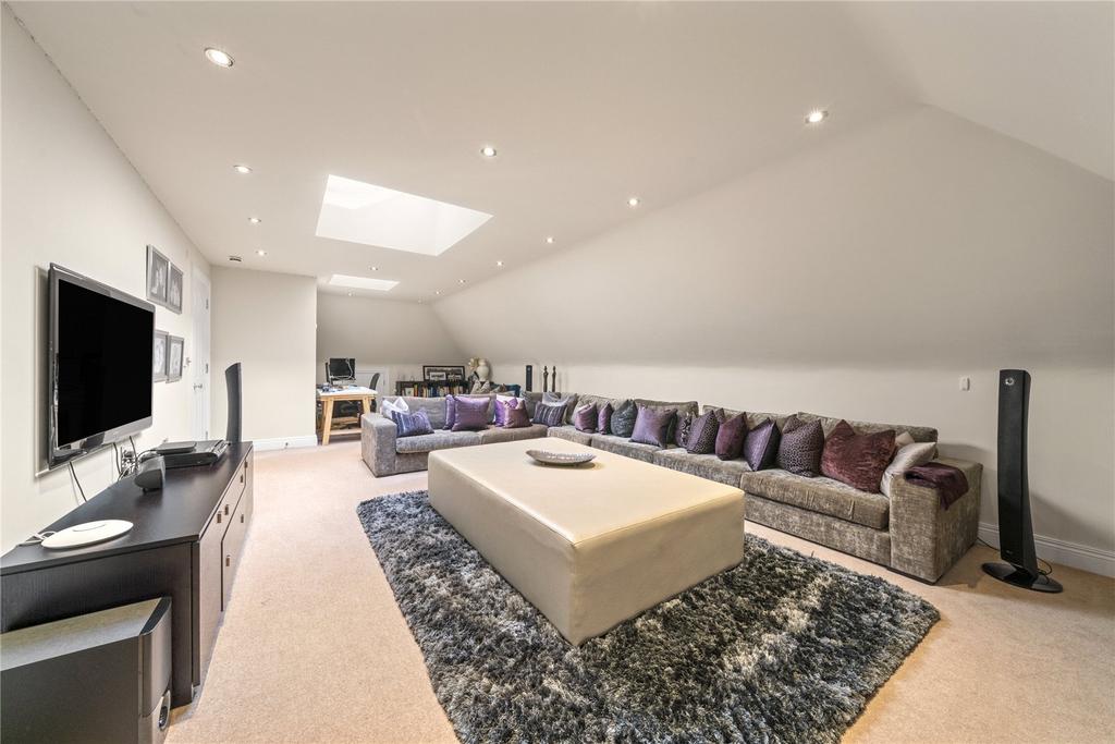 Games/Cinema Room