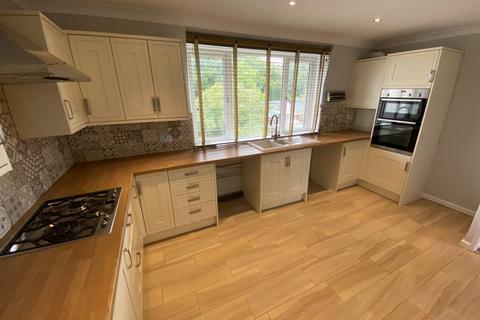 undefined, Warneage Green, Swindon SN4