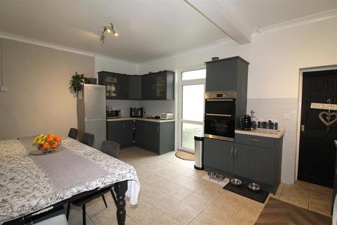 3 bedroom semi-detached house for sale, Bedwellty Road, Blackwood NP12