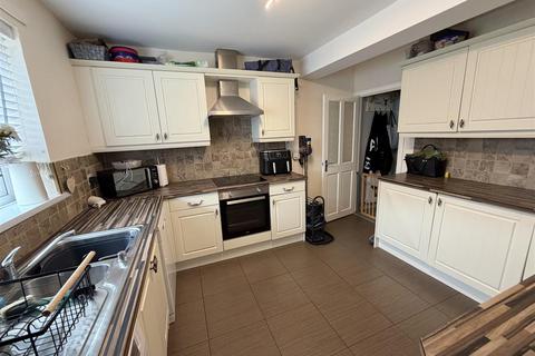 3 bedroom house for sale, Burns Terrace, Durham DH6