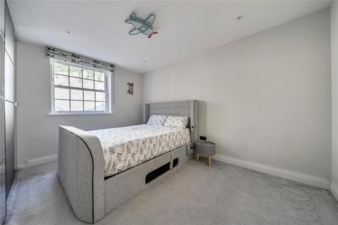 2 bedroom flat for sale, Woodlands Road, Bromley