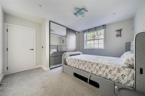 2 bedroom flat for sale, Woodlands Road, Bromley