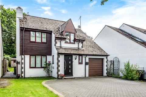 4 bedroom detached house for sale, Charlecote Drive, North Millers Dale, Chandler's Ford, Hampshire, SO53