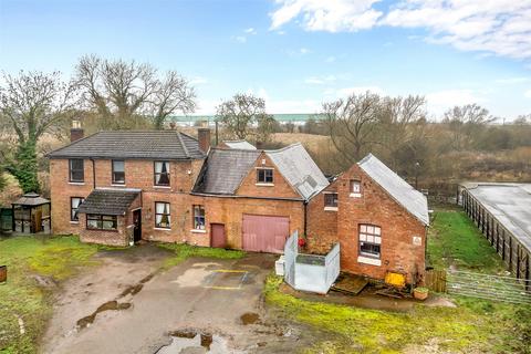5 bedroom detached house for sale, Leicester Road, Melton Mowbray, Leicestershire