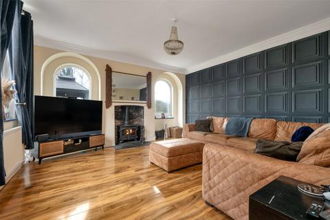 5 bedroom detached house for sale, Leicester Road, Melton Mowbray, Leicestershire