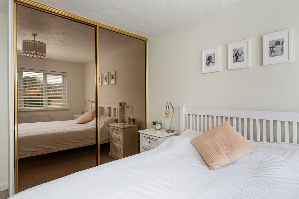 Bed 1