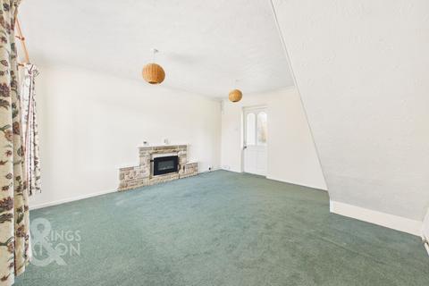 3 bedroom end of terrace house for sale, Walcot Close, Clover Hill, Norwich