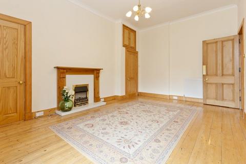 3 bedroom flat to rent, Beechgrove Terrace, West End, Abereen, AB15