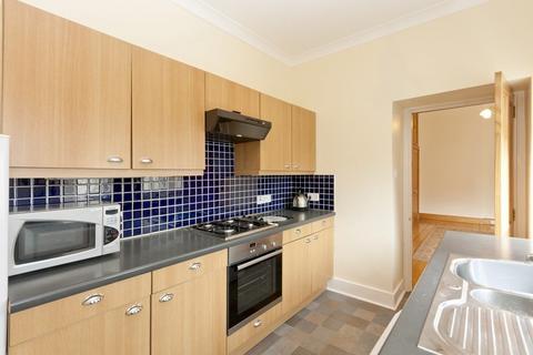 3 bedroom flat to rent, Beechgrove Terrace, West End, Abereen, AB15