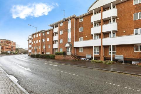 undefined, Queens Road, Reading, RG1