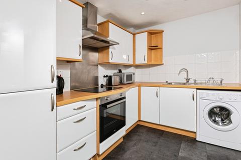 undefined, Queens Road, Reading, RG1