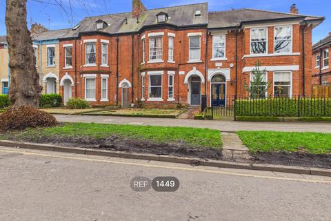 undefined, Park Avenue, Princes Avenue, HU5 3EW