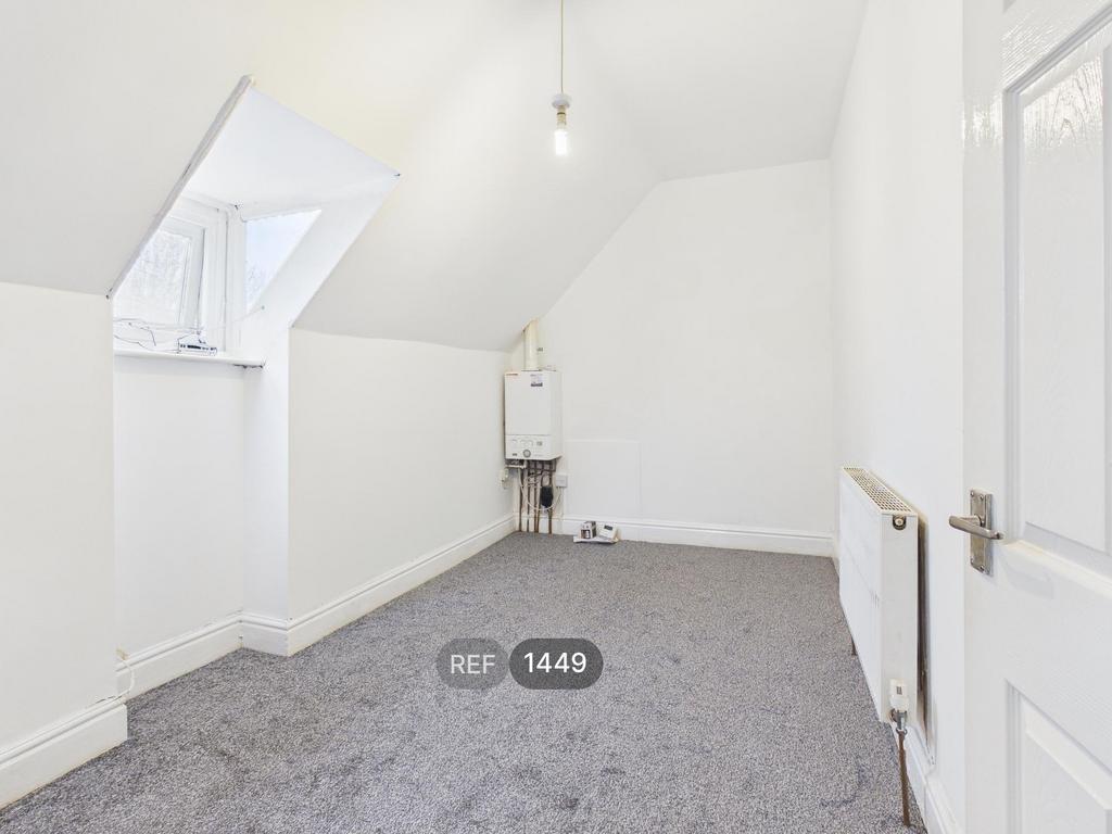 Kitchen &amp; Living area