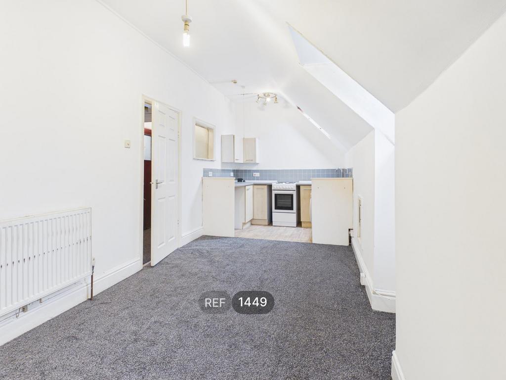 Kitchen &amp; Living area