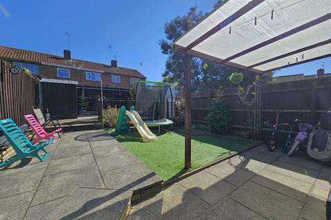 undefined, Birchfield Crescent, Abington NN3