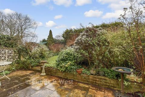 undefined, Bluebell Close, Horsham RH12