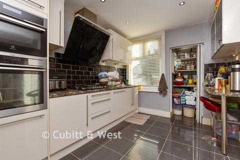 undefined, Osmond Gardens, Wallington SM6