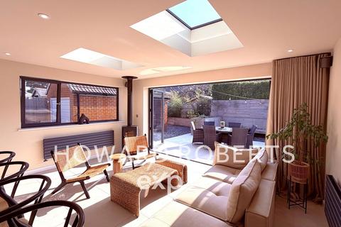 undefined, Moorfield, Preston PR4