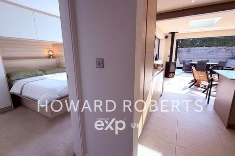undefined, Moorfield, Preston PR4