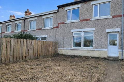4 bedroom terraced house to rent, Hawthorn Square, Seaham SR7