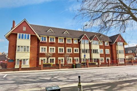 2 bedroom flat for sale, Bedford MK40