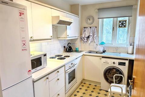 2 bedroom flat for sale, Bedford MK40