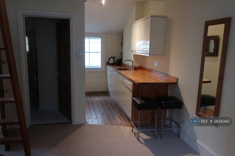 1 bedroom flat to rent, Epirus Mews, London, SW6