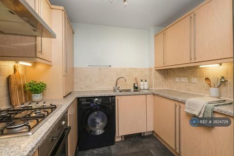 undefined, Stenhouse Gardens, Edinburgh, EH11