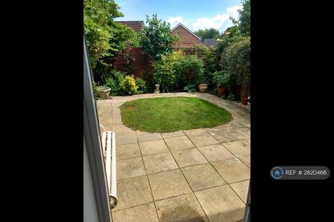 undefined, The Lawns, Farnborough, GU14