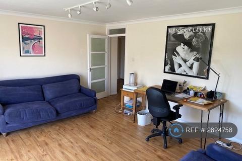 2 bedroom flat to rent, Worple Road, Wimbledon, SW19