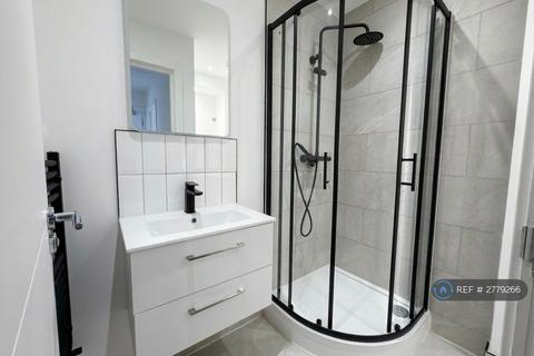 1 bedroom flat to rent, Arthur Road, London, SW19