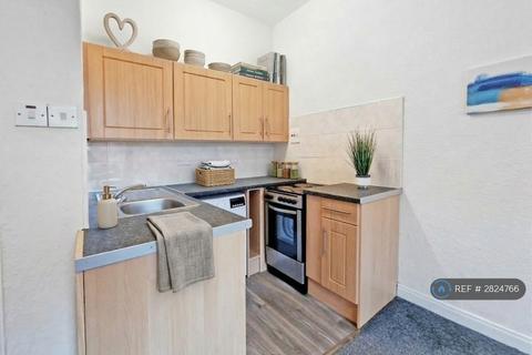 undefined, Prince Regent St, Edinburgh, EH6