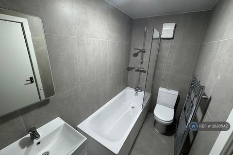 undefined, The Broadway, Southall, UB1