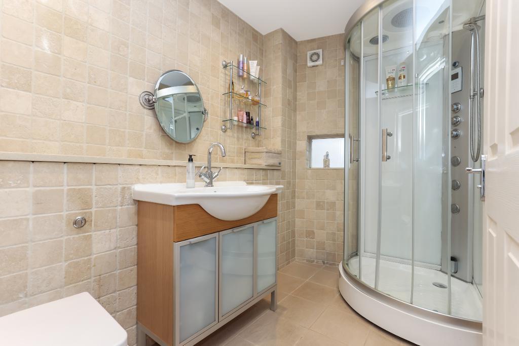 En suite