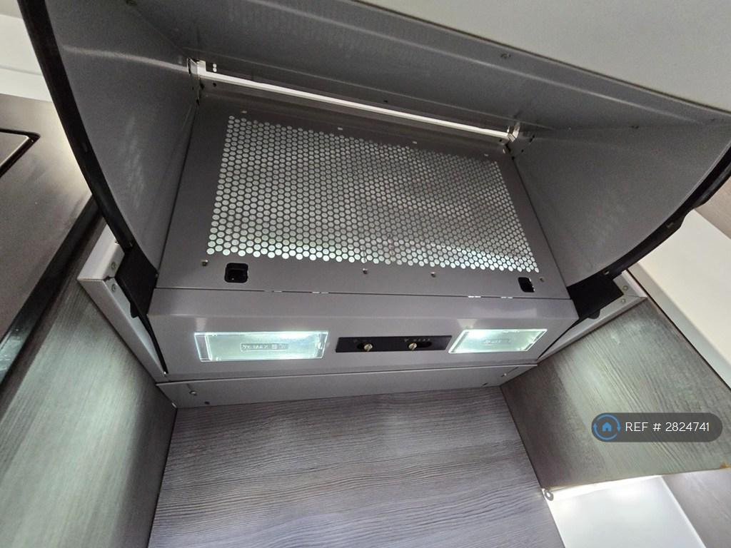 Extractor Hood