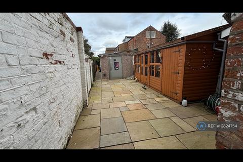 undefined, Wellington Road North, Stockport, SK4