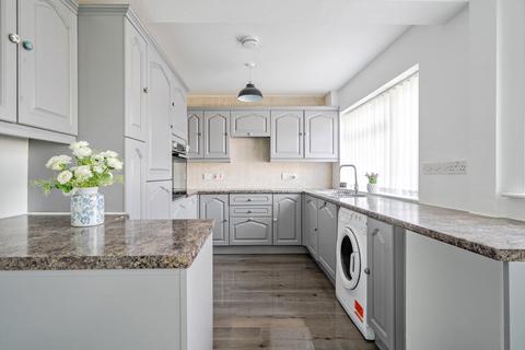 3 bedroom terraced house for sale, Highworth Crescent, Bristol BS37