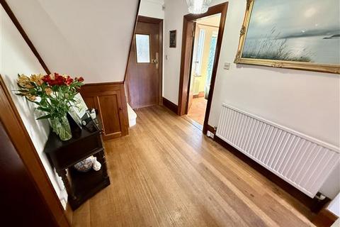 4 bedroom detached house for sale, Upper Brighton Road, Worthing, West Sussex, BN14 9HY
