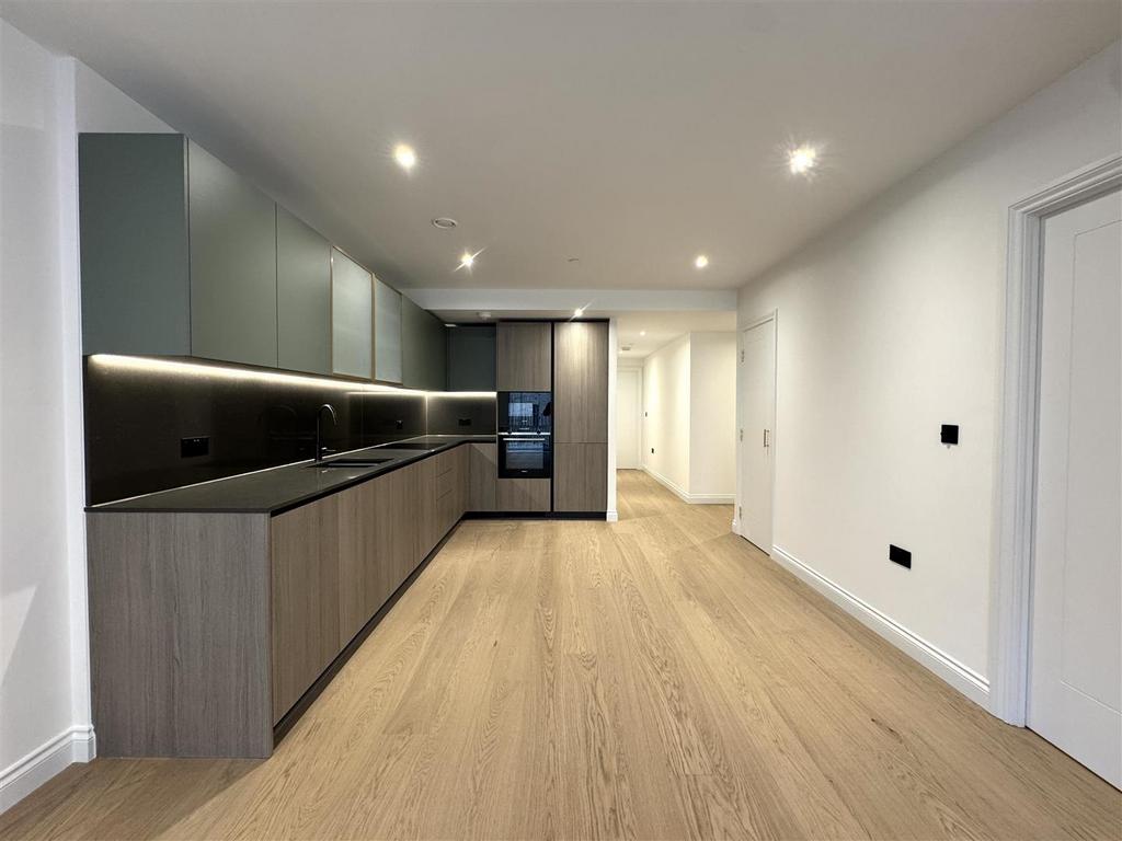 Kitchen pic 5.jpeg