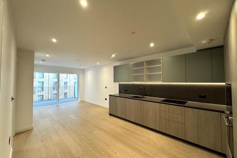 2 bedroom apartment to rent, 1 Potters Road, London SW6