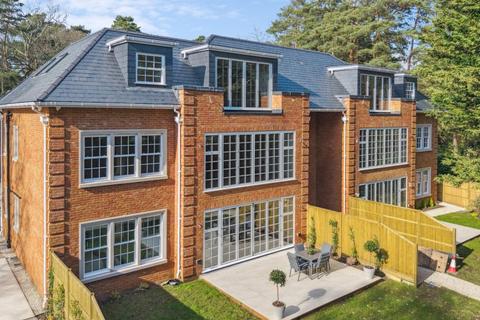 undefined, Coronation Road, Ascot, Berkshire