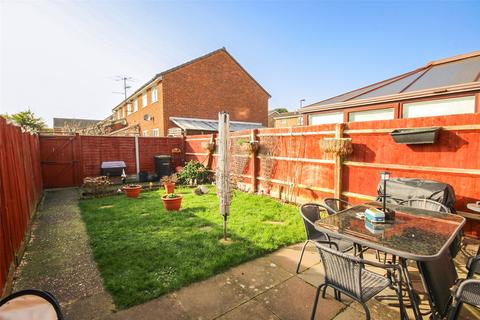 3 bedroom terraced house for sale, Magnolia Close, Kempston, Bedford, Bedfordshire, MK42