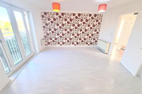 2 bedroom flat to rent, Ridley Close, Barking