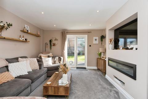 undefined, Tarn Close, Farnborough, GU14