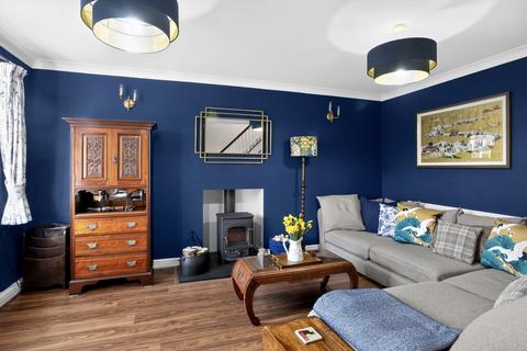 4 bedroom detached house for sale, Woodlark Gardens, Petersfield, GU31