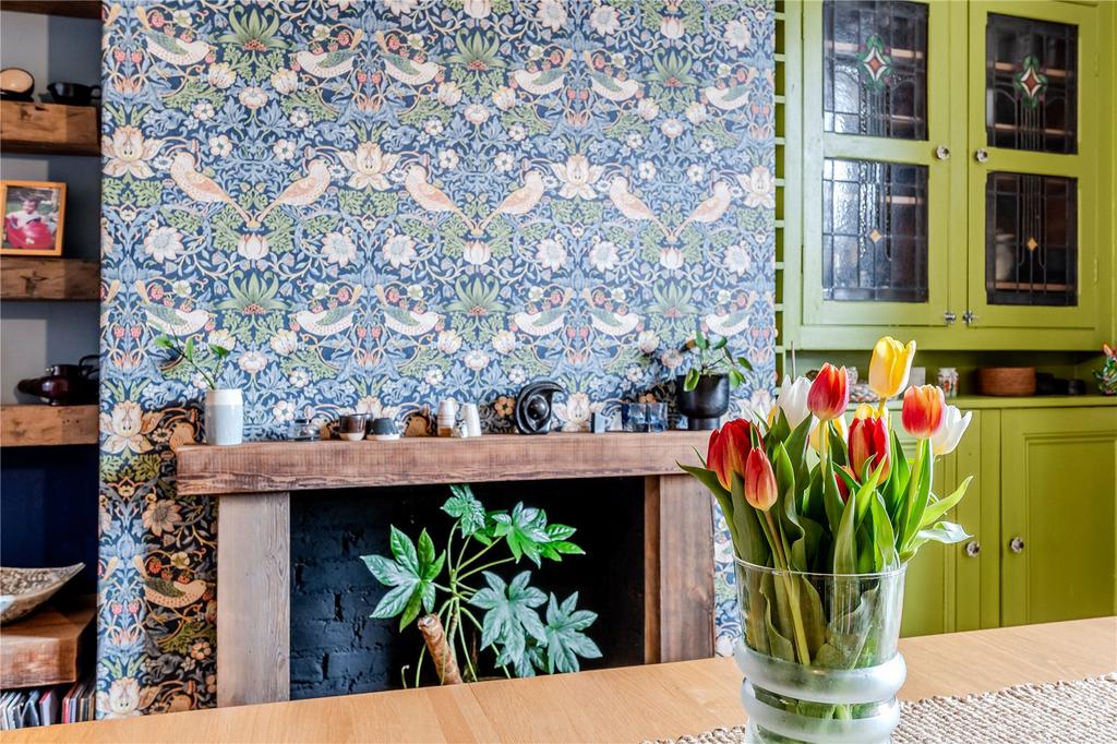 Picture No. 06