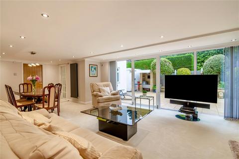 undefined, Larchwood, Scarcroft, Leeds, West Yorkshire